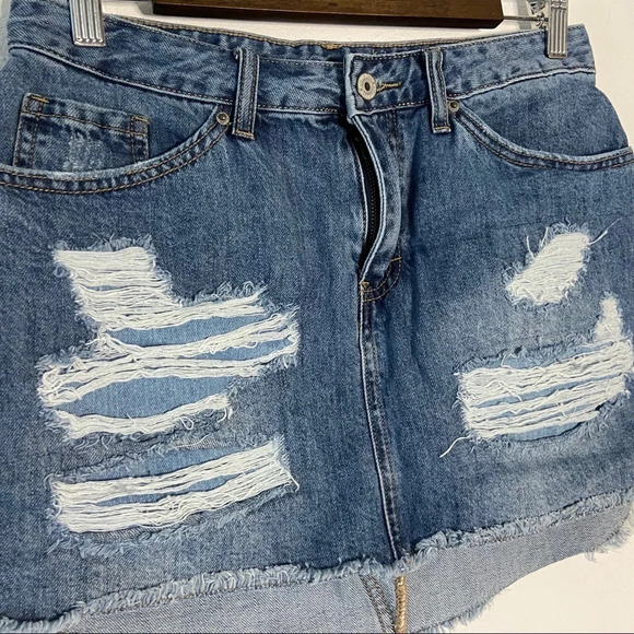 Mini Skirt Denim Jean Micro Skirt Denim Summer Distressed Deconstructed Size 7 - Picture 2 of 9